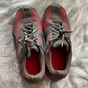 Men’s Puma sneakers